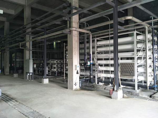 造紙廠污水怎么處理？污水處理設備來幫您！